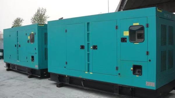 无锡二手康明斯400kw大型柴油发电机组